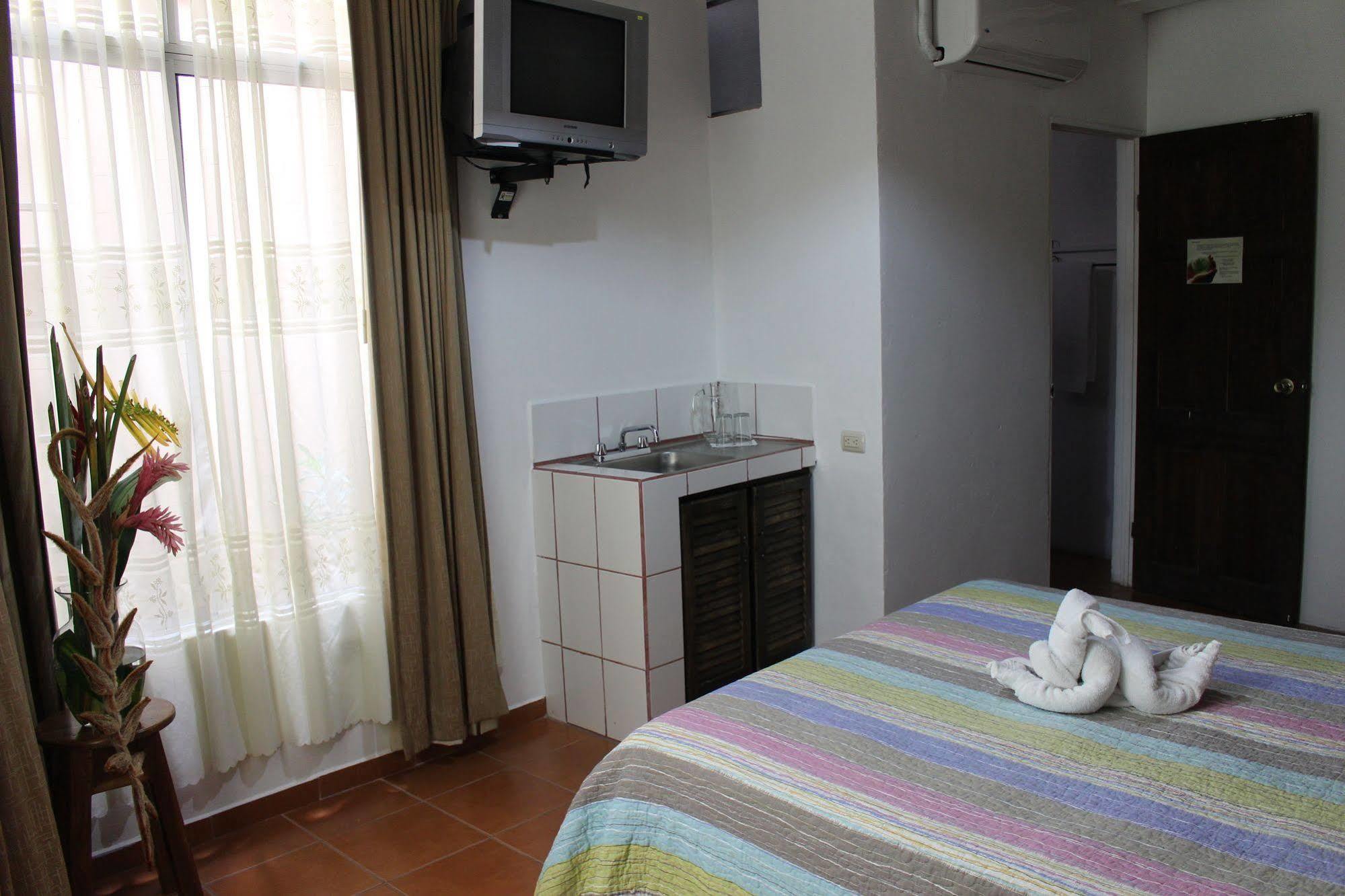 Hotel Arenal By Regina La Fortuna المظهر الخارجي الصورة